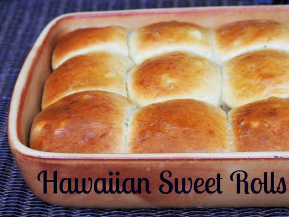 Hawaiian sweet rolls/ Havaijilaiset sämpylät ja leipäviikko — Peggyn pieni  punainen keittio