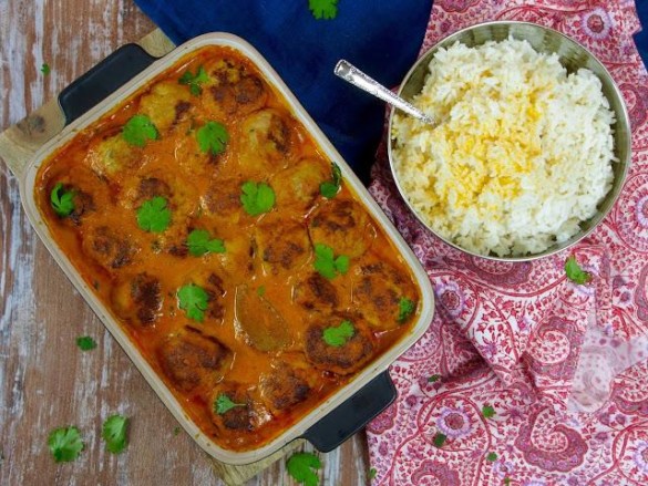 Chicken curry broilerpullat — Peggyn pieni punainen keittio